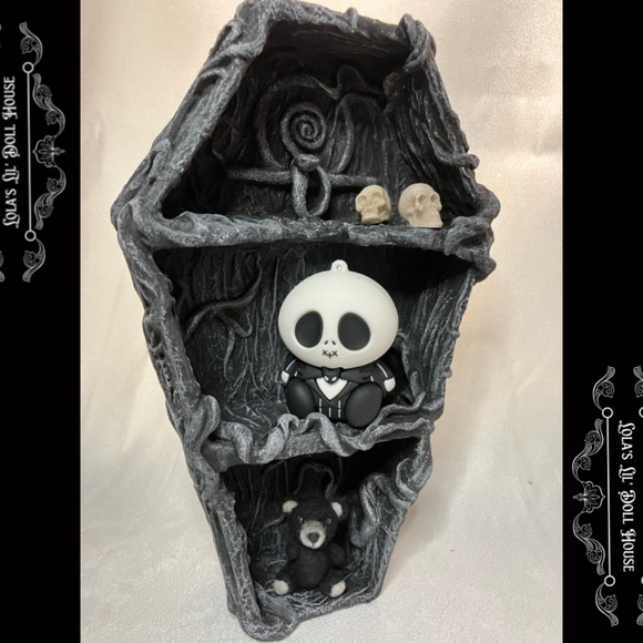 Gothic Coffin Shelf Decor Ornament Snake Occult Halloween Nightmare - Picture 1 of 14